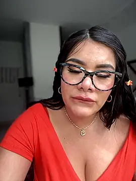 Insane Issa online show from November 11, 7:11 pm