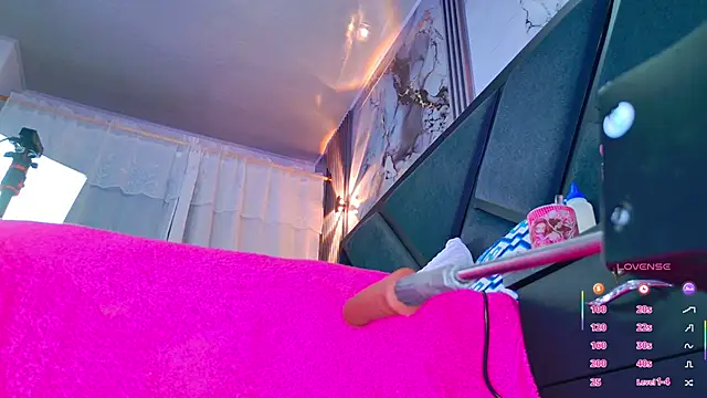 NathaxaLeans online show from November 21, 12:07 pm