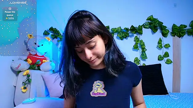 tati cardenas online show from December 5, 4:45 am