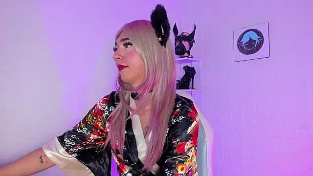 sofi elfqueen online show from July 28, 11:48 pm