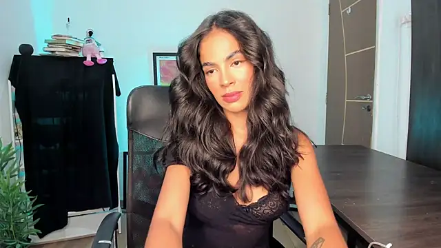 camille-rose online show from April 30, 5:40 pm