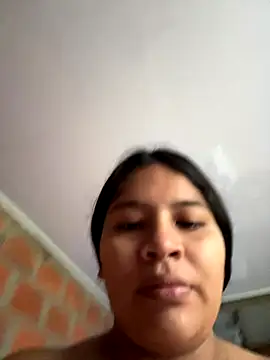 Snapshot of moncerrat_luna chatting on October 3, 1:16 pm moncerrat luna online show from October 3, 1:16 pm