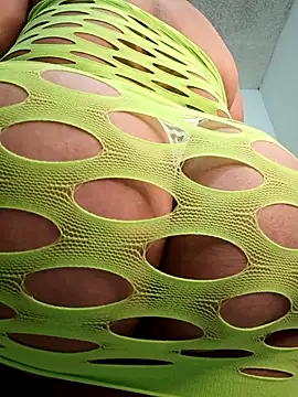 HORNY MATURE25 online show from March 18, 12:04 am