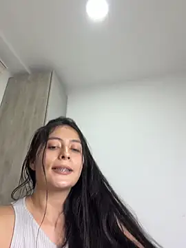 Sophie  Foxxx online show from April 29, 2:37 am