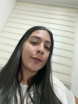 Sophie  Foxxx online show from June 4, 11:42 pm