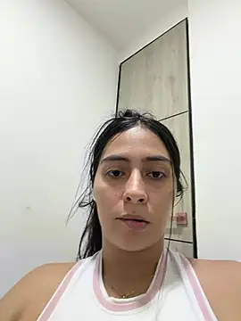 Sophie  Foxxx online show from June 17, 1:51 am