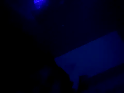 shauntaeme online show from December 18, 9:47 am