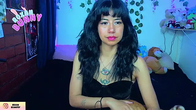 Roxanbunny1 online show from July 5, 6:08 am