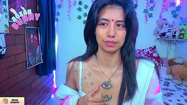 Roxanbunny1 online show from June 22, 4:15 pm