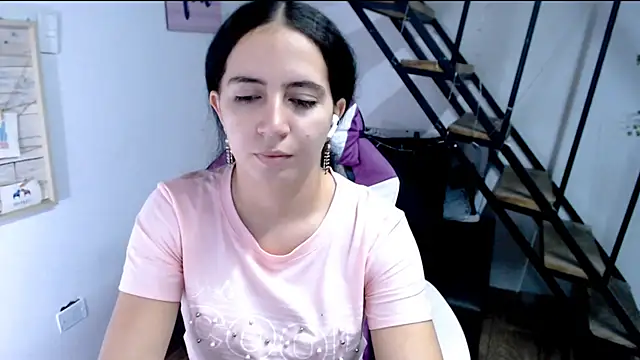 samantha baby  online show from October 1, 9:42 pm