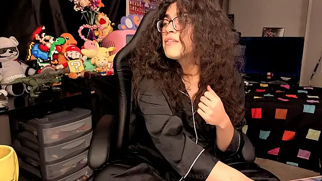 ShinyCherub online show from October 27, 5:19 pm