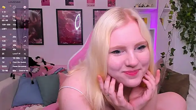 art lovee online show from September 30, 1:55 am