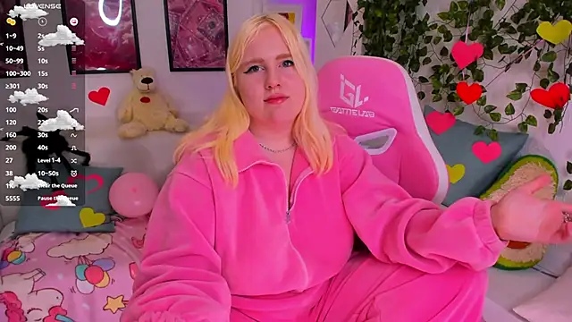 art lovee online show from February 22, 6:47 am