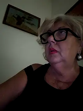 Snapshot of Merilulla chatting on October 3, 11:54 pm Merilulla online show from October 3, 11:54 pm