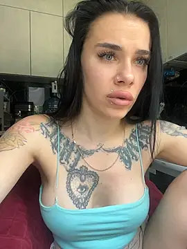 Queen of pain online show from July 3, 8:42 am