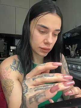 Queen of pain online show from June 25, 5:56 am