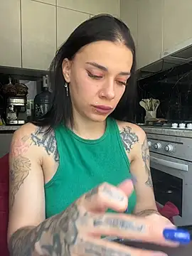 Queen of pain online show from July 18, 9:34 am