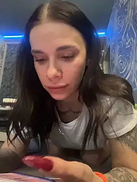 Queen of pain online show from February 19, 8:14 am