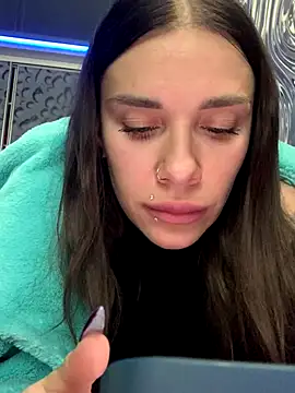 Queen of pain online show from September 14, 7:39 am