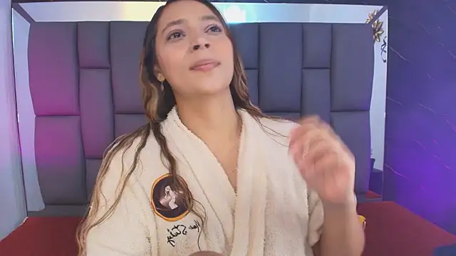  MiaBrown  online show from February 3, 12:10 pm