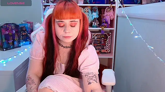 Naomi Storm online show from February 23, 6:40 pm