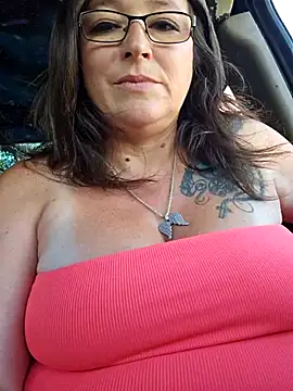 angelbaby1998 online show from May 24, 9:25 pm