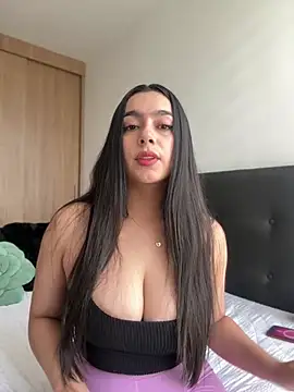 Nicollemays online show from February 17, 2:27 pm