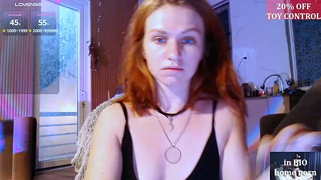 Snapshot of Cassie_Wild chatting on September 24, 1:43 pm Cassie Wild online show from September 24, 1:43 pm