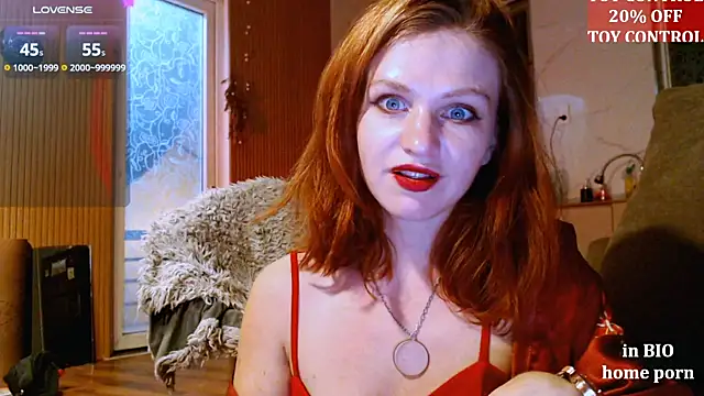 Snapshot of Cassie_Wild chatting on September 21, 12:59 pm Cassie Wild online show from September 21, 12:59 pm