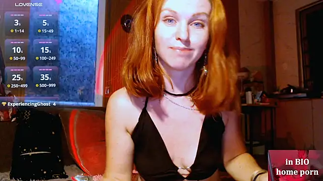 Snapshot of Cassie_Wild chatting on October 5, 1:38 pm Cassie Wild online show from October 5, 1:38 pm