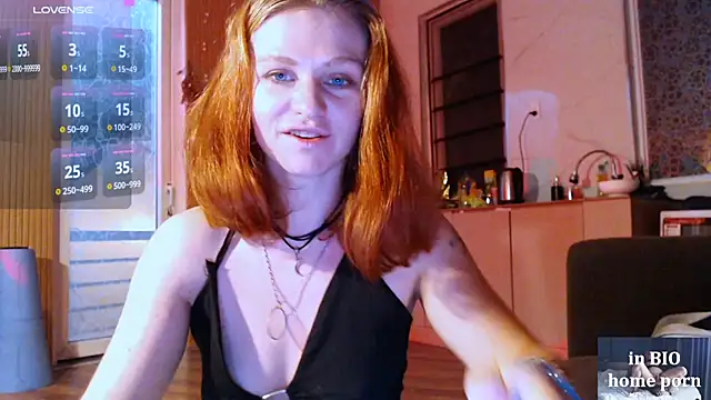 Snapshot of Cassie_Wild chatting on September 29, 2:11 pm Cassie Wild online show from September 29, 2:11 pm