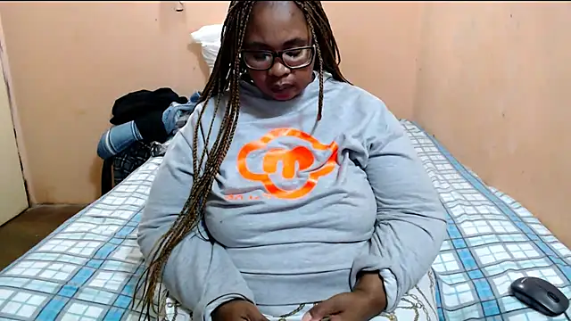 ZOQULUx online show from June 26, 7:48 pm