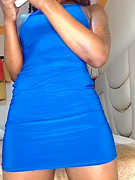 NicRaisaa online show from September 18, 4:11 am