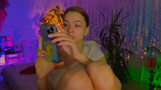 poli   online show from November 20, 8:43 pm