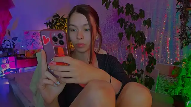 poli   online show from July 16, 3:49 pm