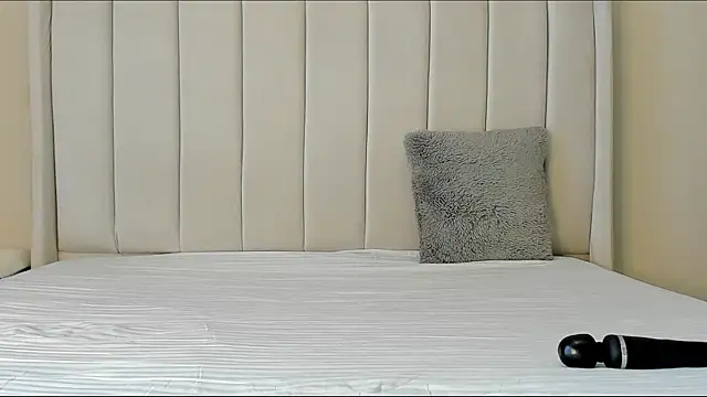  heavenlysent online show from July 7, 4:59 am