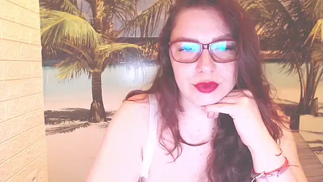 Queen  Natasha online show from May 9, 10:12 pm