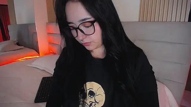 Miss Loise online show from April 28, 7:34 am