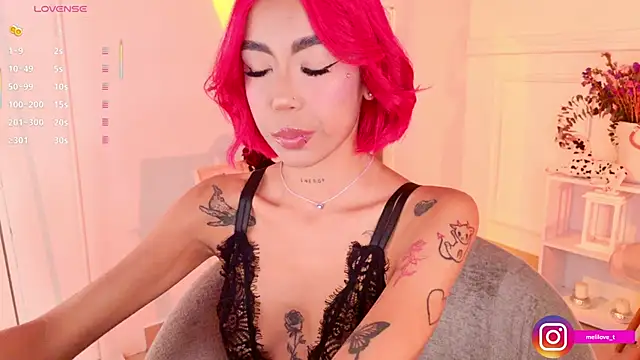 Mely-taylor online show from November 23, 11:06 pm