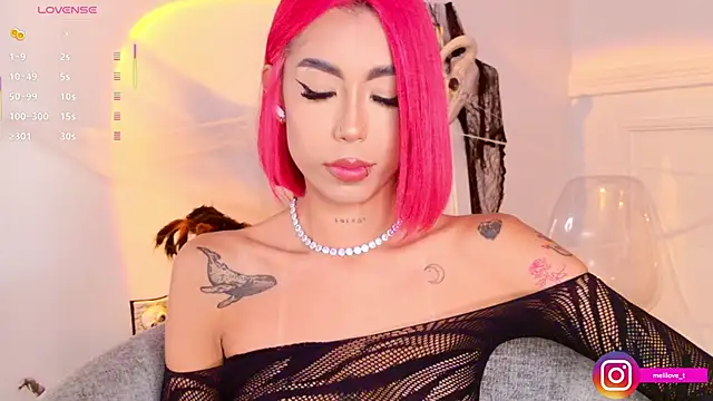 Mely-taylor online show from October 23, 10:05 pm