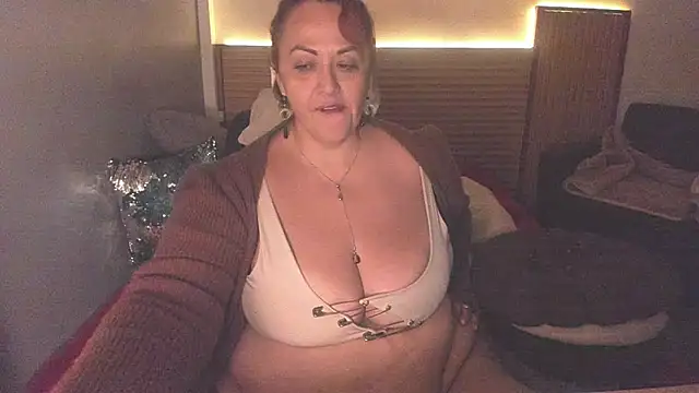megan dreamsss online show from July 22, 1:28 am