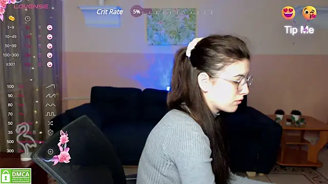 Aminabeatris online show from December 2, 7:10 am