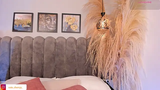 cute  cherry  online show from July 24, 8:27 pm