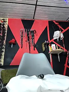 mal x online show from September 20, 5:50 am