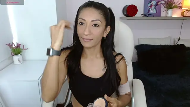Snapshot of sofia_perez___ chatting on September 16, 8:28 pm sofia perez online show from September 16, 8:28 pm