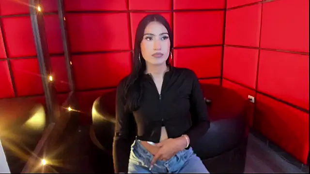 Snapshot of Taly_Fox chatting on September 25, 4:00 am Taly Fox online show from September 25, 4:00 am