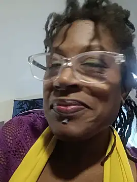MinnysotaWinter500 online show from July 28, 5:38 am
