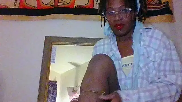 MinnysotaWinter500 online show from July 27, 5:37 am