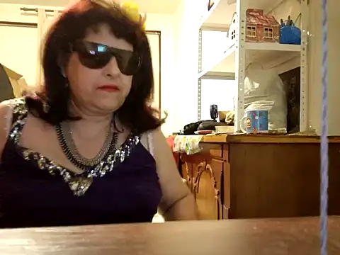 Samantha Squirtxh online show from May 1, 10:46 pm