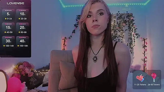 Snapshot of _eva__pleasure_ chatting on September 25, 8:24 am eva pleasure online show from September 25, 8:24 am